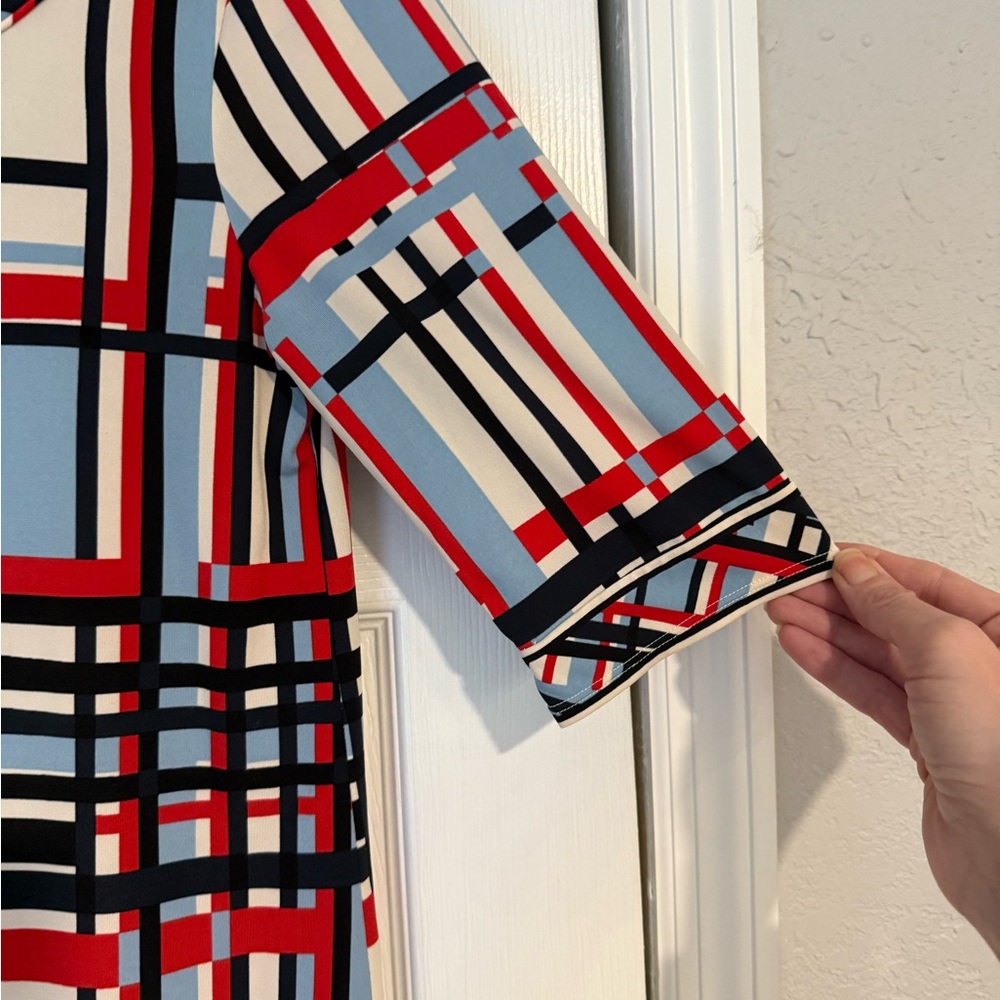 BCBGMaxAzria Geometric Pattern Dress - Picture 5 of 9